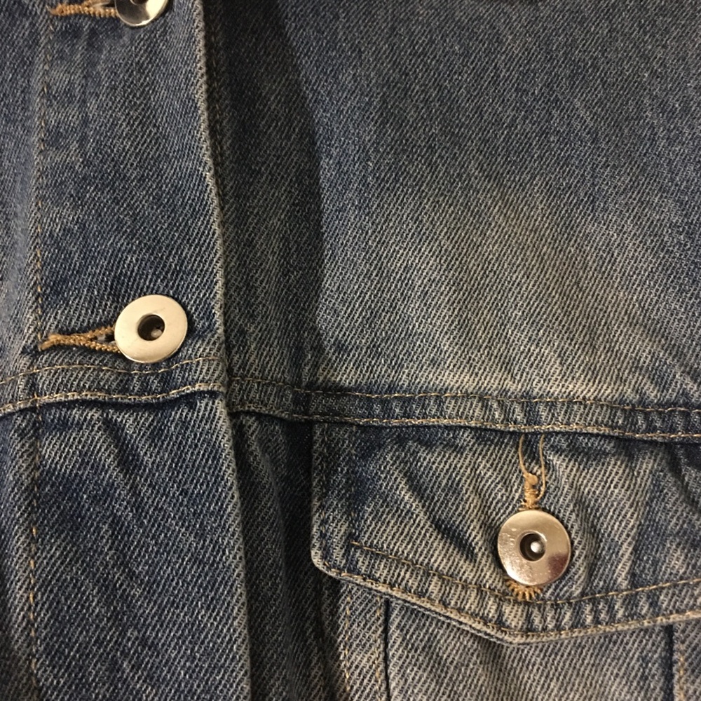 Oversized Women’s Denim Jacket w/ black lace - Picture 5 of 8
